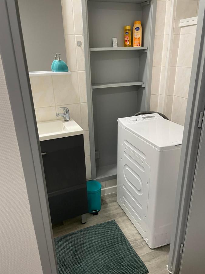 Appartement T2 Meuble, Centre Verdun, 1Er Etage Luaran gambar